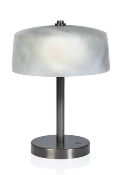 Giorgio Armani. Nella sua collezione lampade ed elementi per l&#39;arredo che attraverso l&#39;artigianalit uniscono il gusto orientale e il made in Italy
